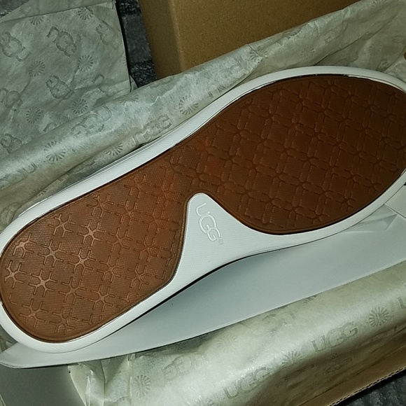 Ugg for women size 11 - Picture 4 of 7